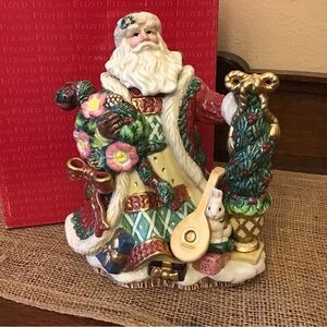 Vintage Fitz & Floyd “Christmas Wreath “ Santa Teapot